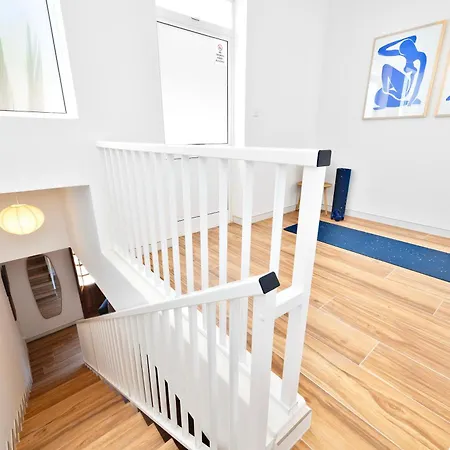 R64 - Cosy House In The Heart Of 公寓
