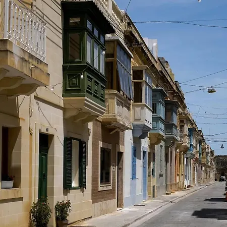 R64 - Cosy House In The Heart Of * Rabat
